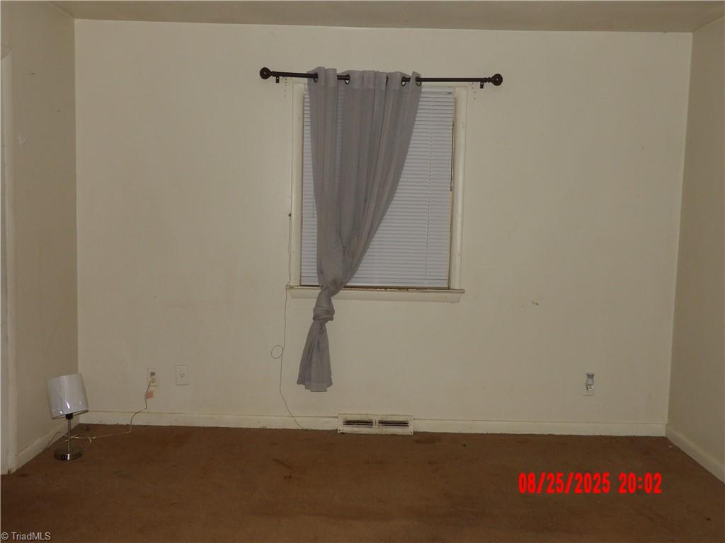 1919 Drexel Road Greensboro, NC 27405 - Photo 5 of 8 Gallery Image 5