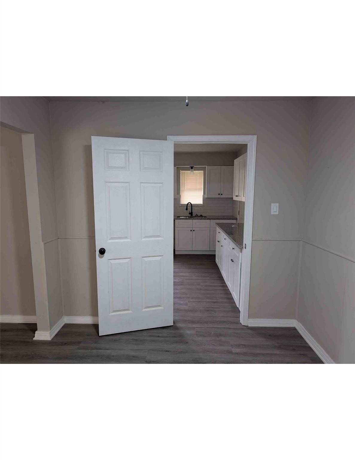 10922 Lockgate Lane Houston, TX 77048 - Photo 6 of 18