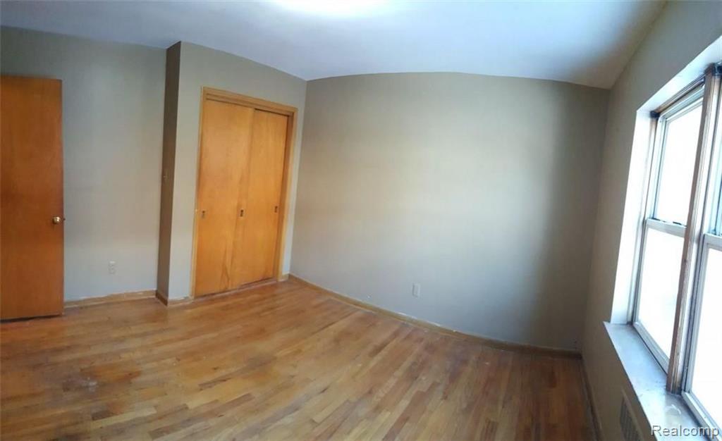 2557 West McNichols Road Detroit, MI 48221 - Photo 7 of 18