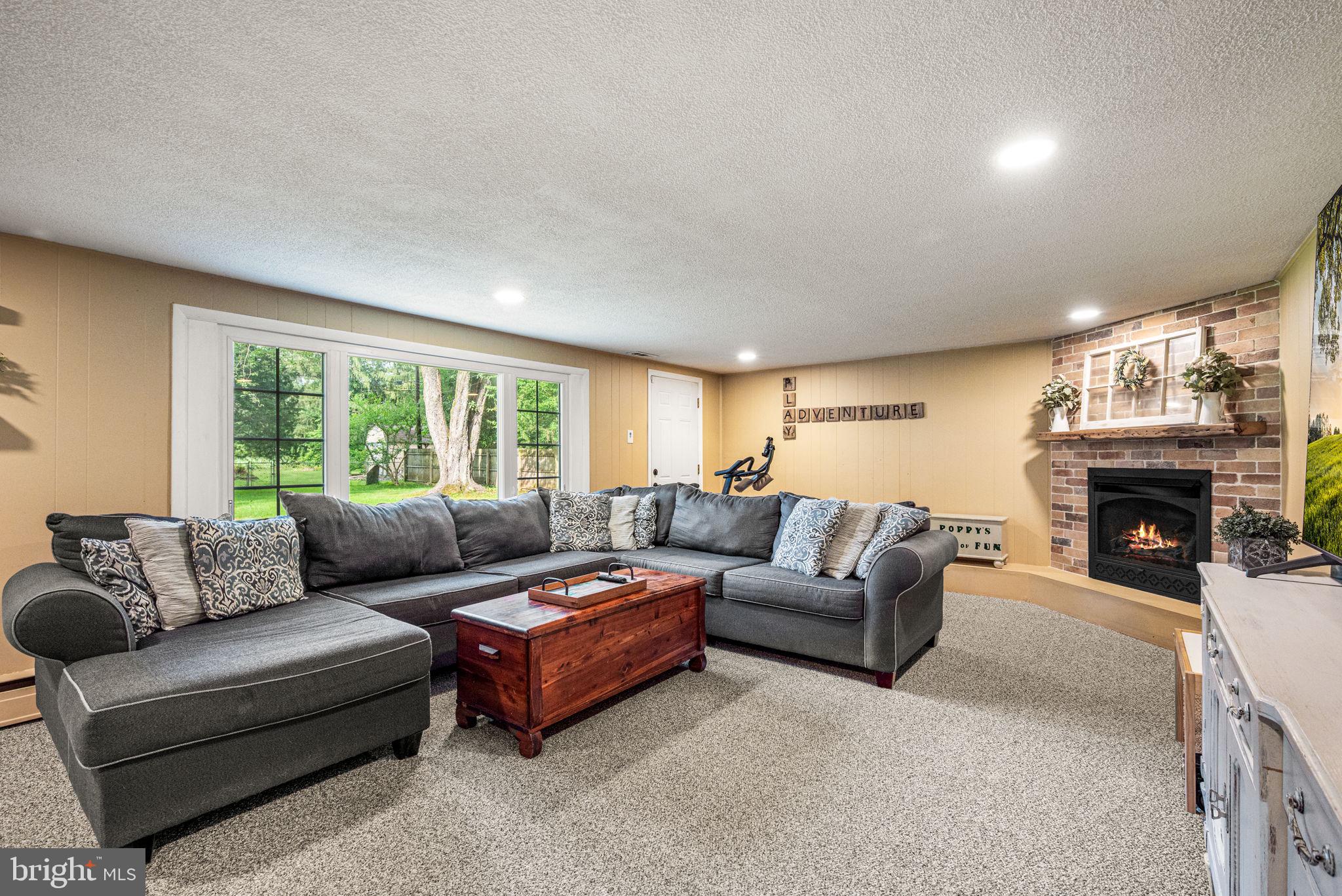 955 Bristol Road Churchville, PA 18966 - Photo 15 of 36