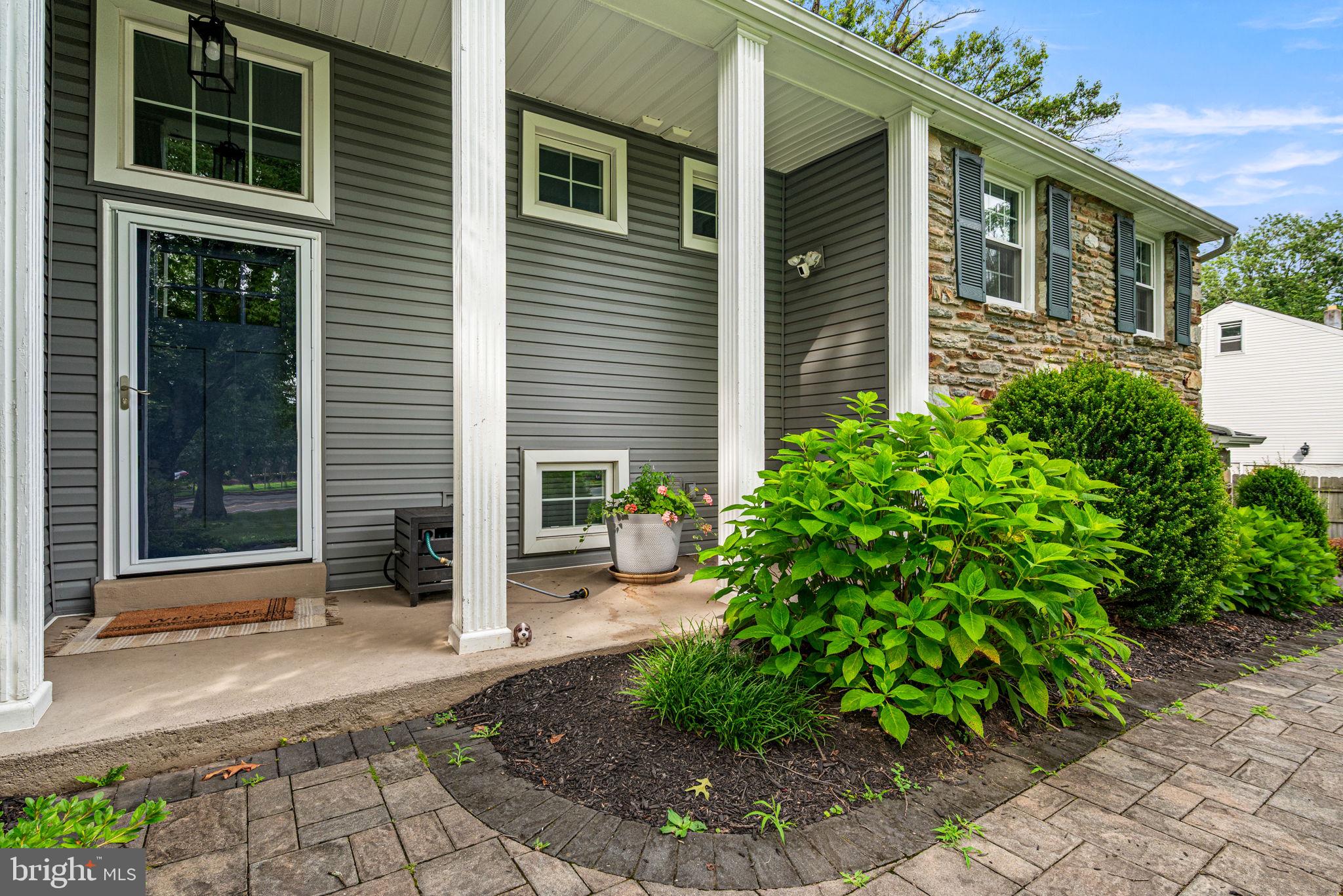 955 Bristol Road Churchville, PA 18966 - Photo 4 of 36