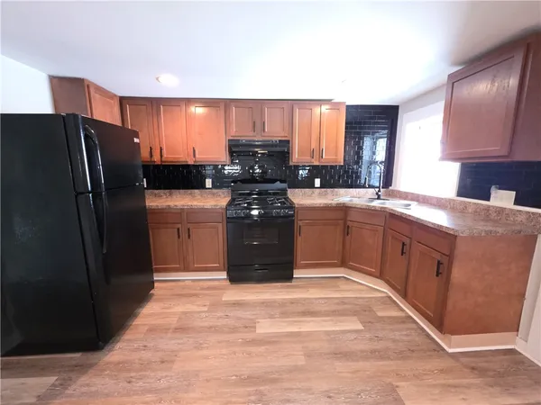 $1,700 | 6360 Ontario Center Road, Ontario, NY 14519