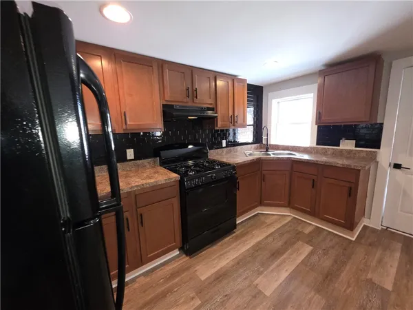 $1,700 | 6360 Ontario Center Road, Ontario, NY 14519