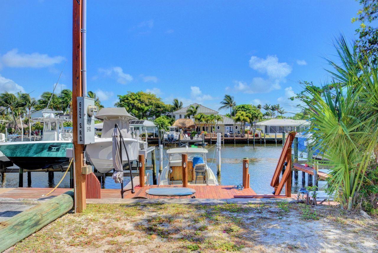 622 S Road Boynton Beach, FL 33435 - Photo 16 of 41 37_slip_(7) (1)