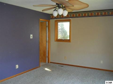 3300 West Cadmus Road Adrian, MI 49221 - Photo 13 of 15 20022167-12.JPG