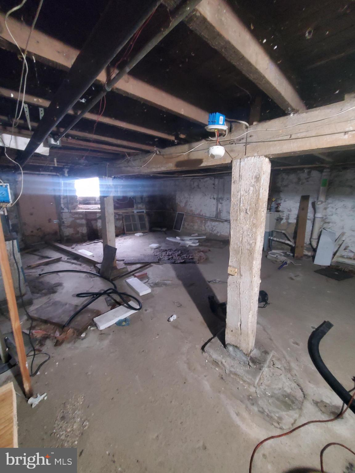 3538 Virginia Avenue Baltimore, MD 21215 - Photo 8 of 18 a view of a room with gym equipment