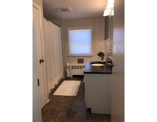 96 Upland Road Marlborough, MA 01752 - Photo 12 of 24