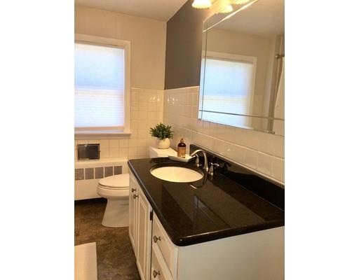 96 Upland Road Marlborough, MA 01752 - Photo 13 of 24