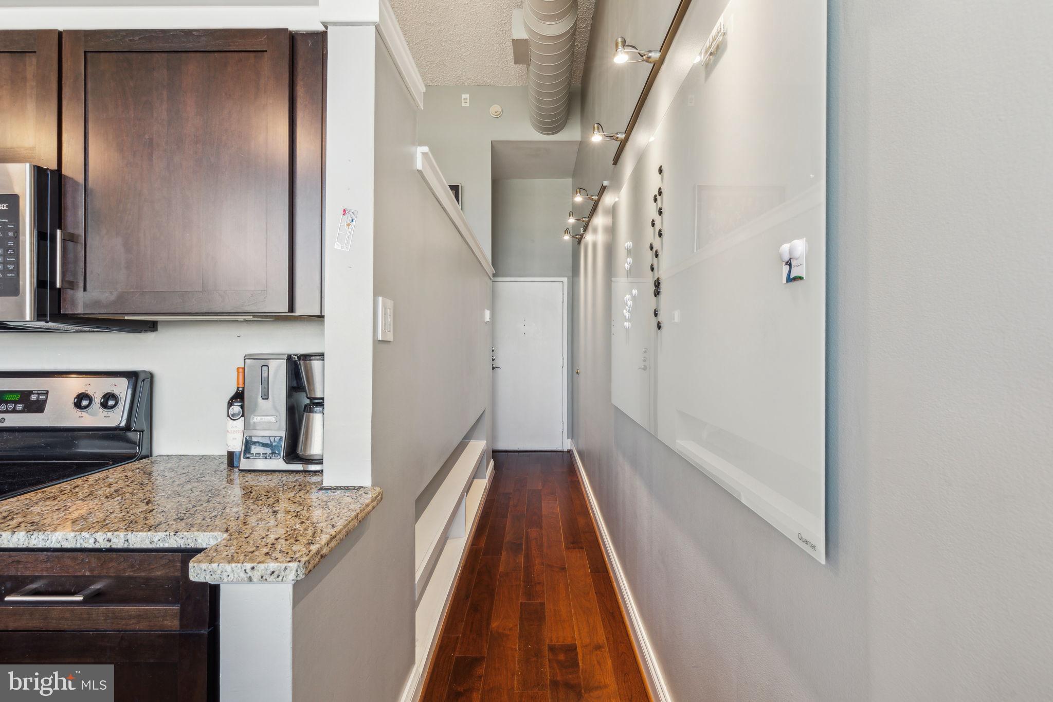 2429 Locust Street, Unit 302 Philadelphia, PA 19103 - Photo 25 of 34