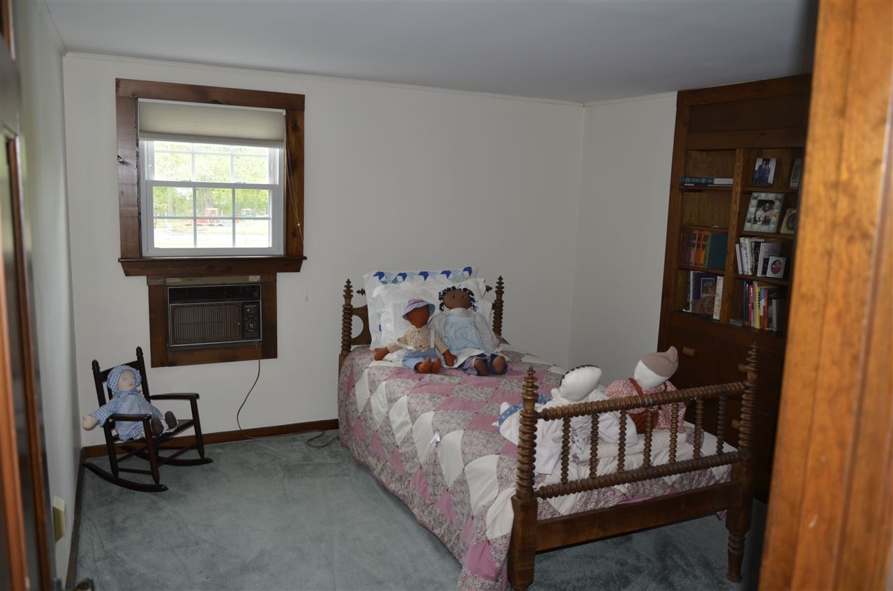 4 Hadley Road Newton, NH 03858 - Photo 12 of 20