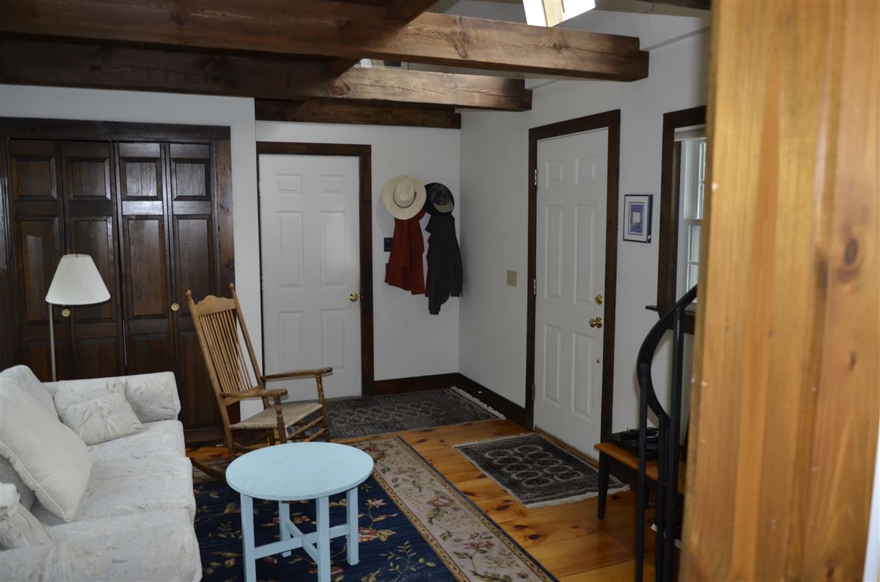 4 Hadley Road Newton, NH 03858 - Photo 13 of 20