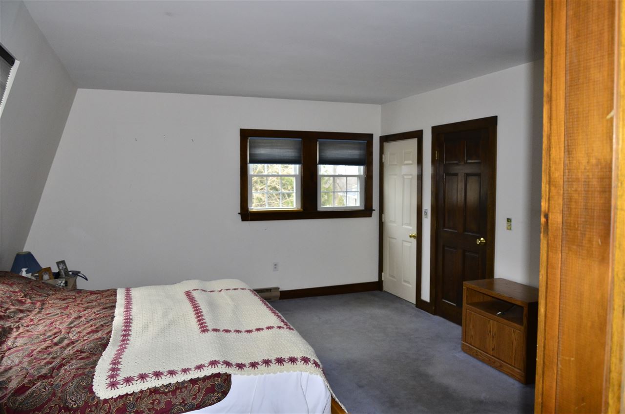 4 Hadley Road Newton, NH 03858 - Photo 17 of 20
