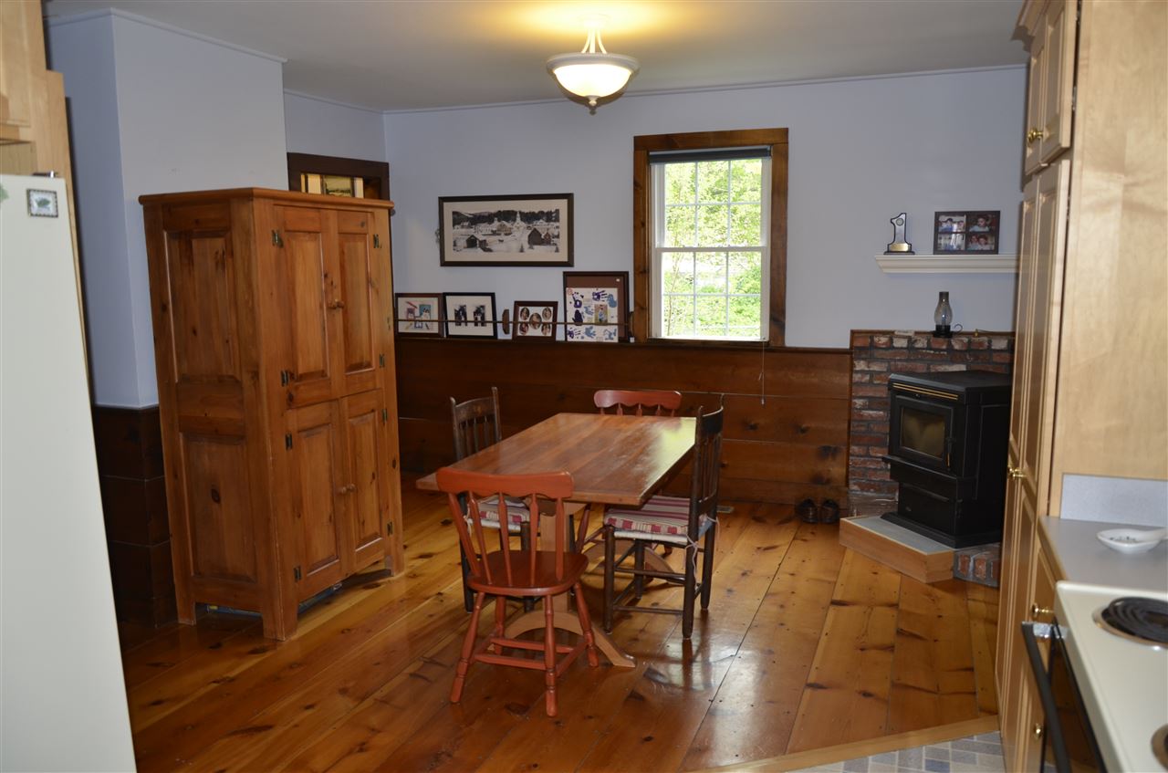 4 Hadley Road Newton, NH 03858 - Photo 4 of 20