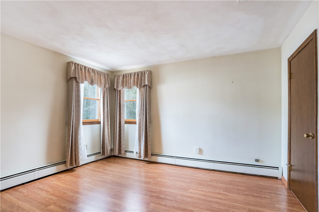 175 Old County Road Smithfield, RI 02917 - Photo 11 of 19 Gallery Image 11