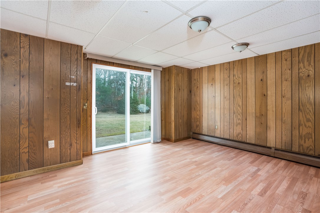 175 Old County Road Smithfield, RI 02917 - Photo 14 of 19 Gallery Image 14