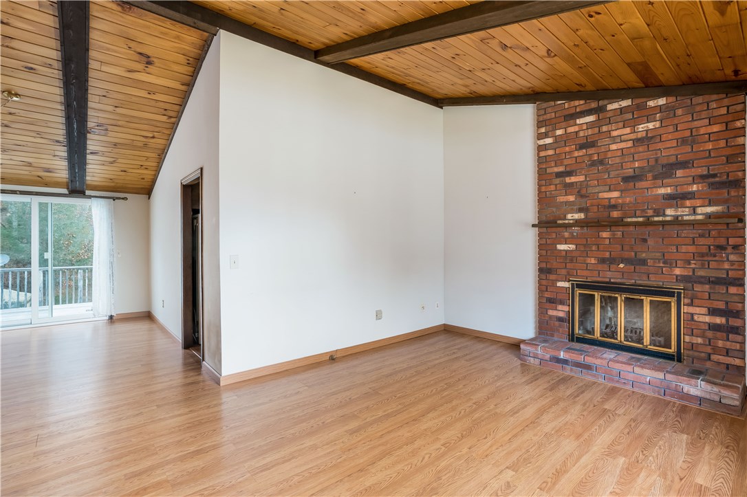 175 Old County Road Smithfield, RI 02917 - Photo 5 of 19 Gallery Image 5
