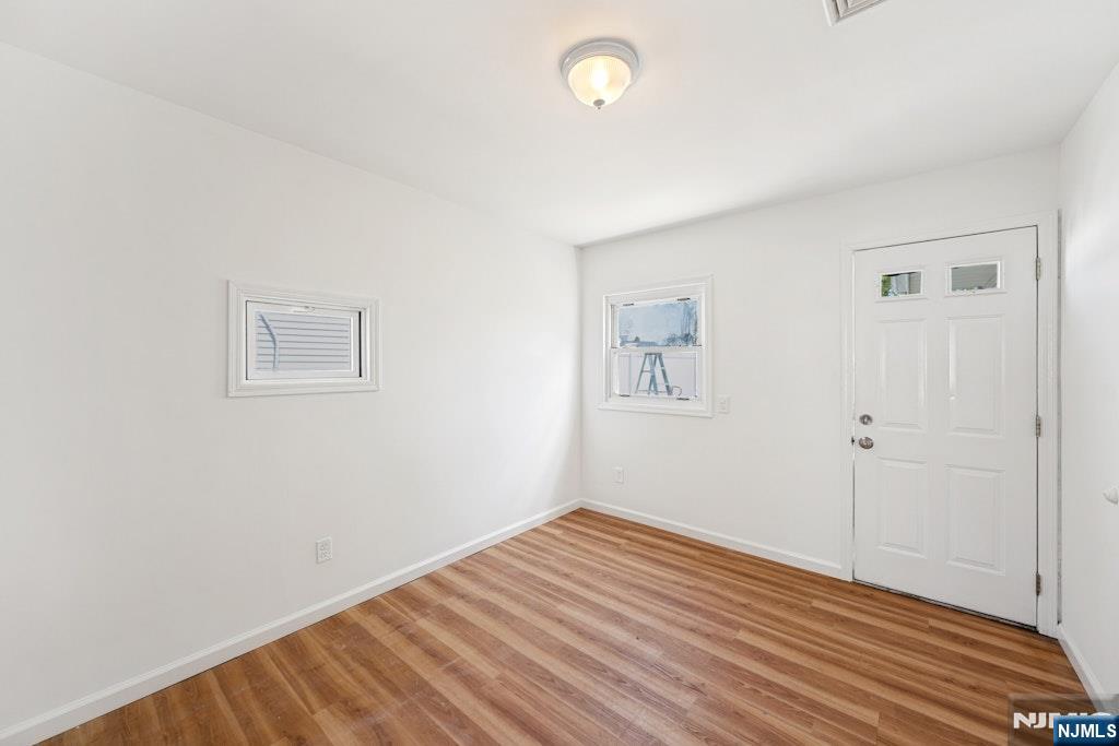 191 Howard Avenue Rochelle Park, NJ 07662 - Photo 13 of 15