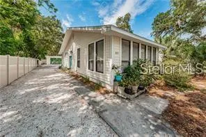 $3,500 | 525 Bay Street, Dunedin, FL 34698