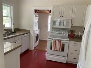 525 Bay Street Dunedin, FL 34698 - Photo 3 of 24