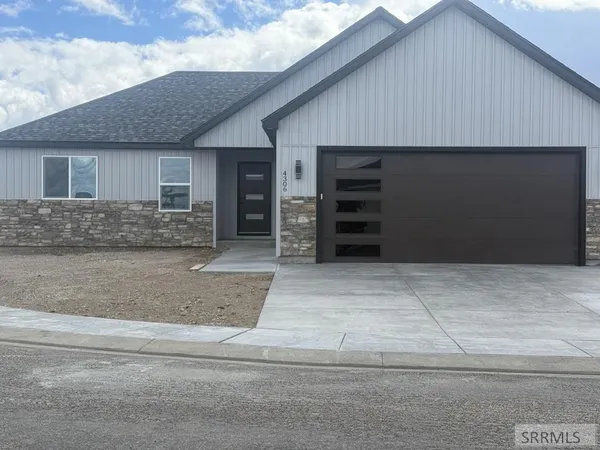 $389,900 | 4306 East Arizona Drive, Pocatello, ID 83202