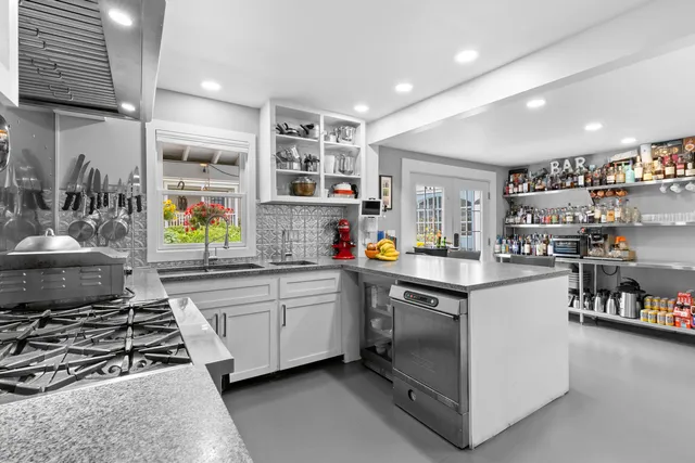 $2,595,000 | 67 Elm Street, Camden, ME 04843