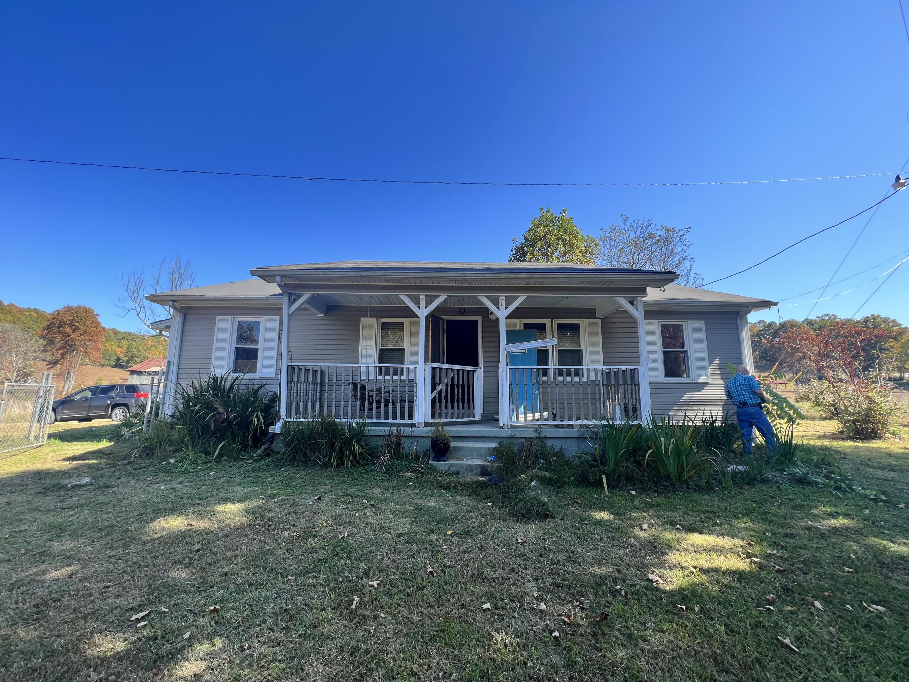1807 Portersburg Road Manchester, KY 40962 - Photo 1 of 15 65C082F7-26F4-4EE8-AF4D-7E9FA66AEF65