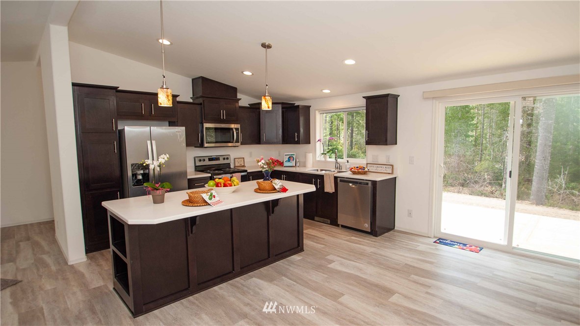 1171 Northeast Hurd Road Belfair, WA 98528 - Photo 8 of 23