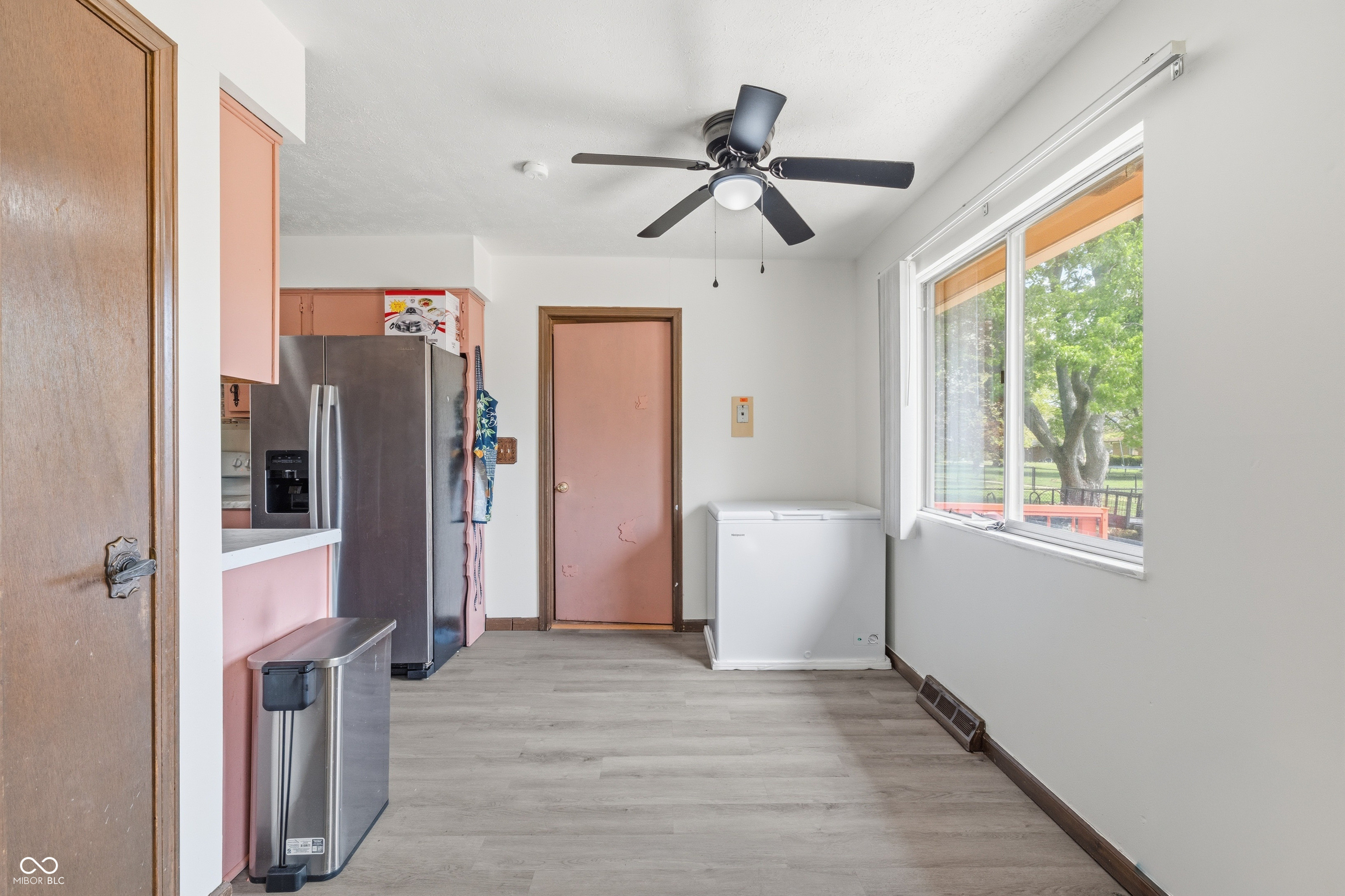 645 Boulder Road Indianapolis, IN 46217 - Photo 14 of 31