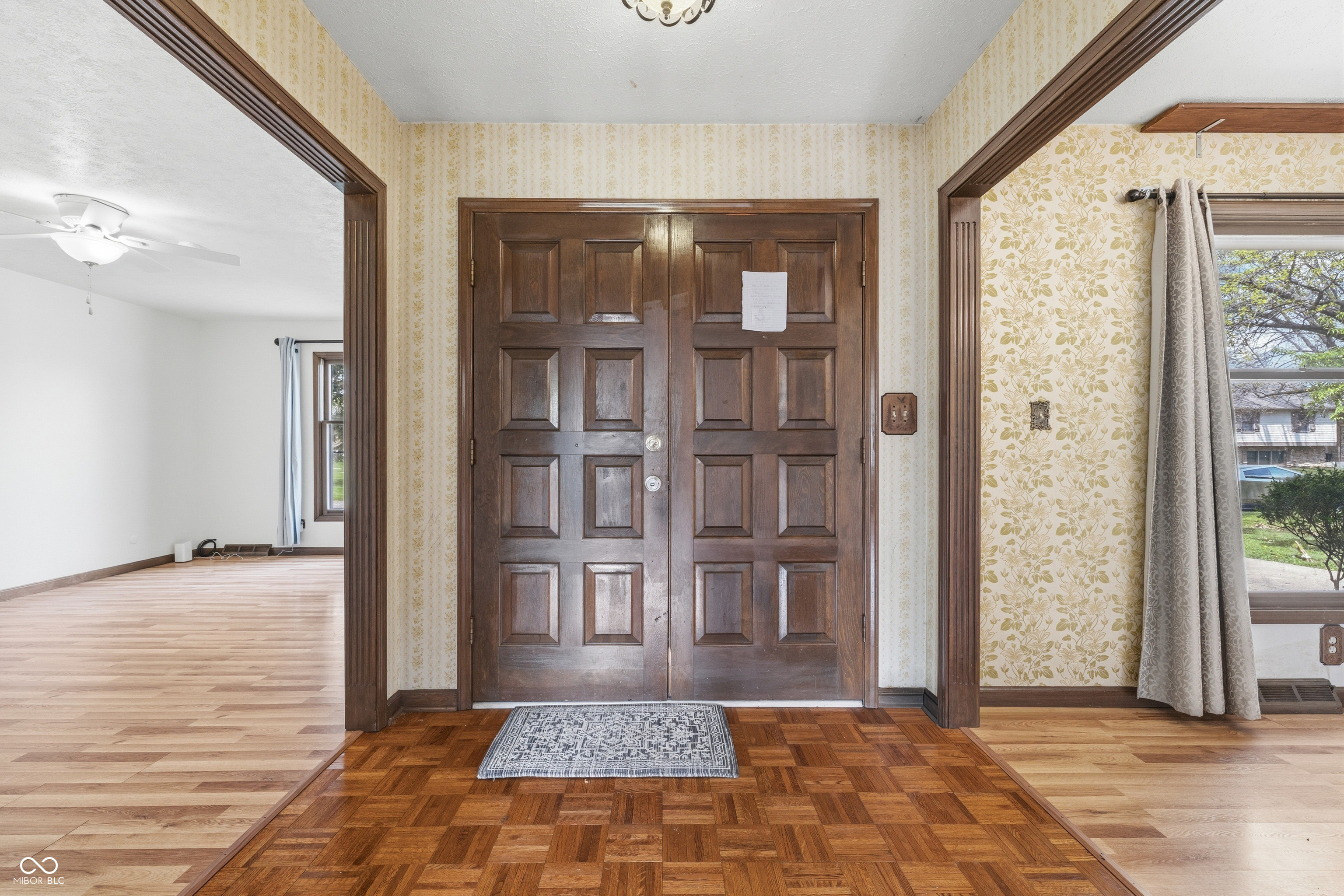 645 Boulder Road Indianapolis, IN 46217 - Photo 4 of 31