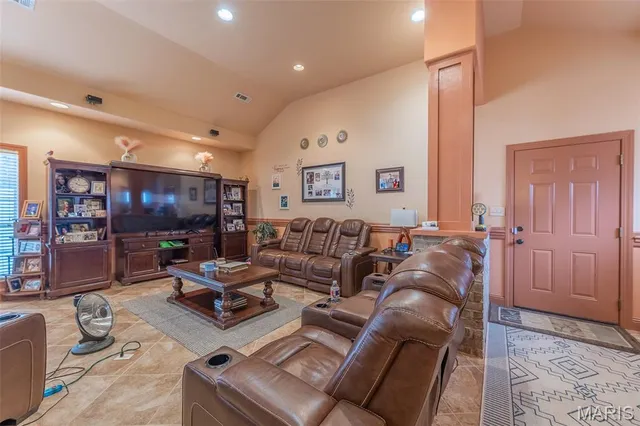 $549,000 | 5705 Lake Front Drive, Poplar Bluff, MO 63901