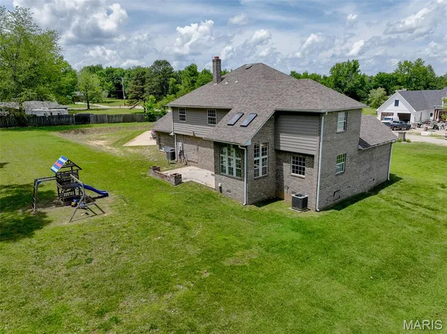 $549,000 | 5705 Lake Front Drive, Poplar Bluff, MO 63901