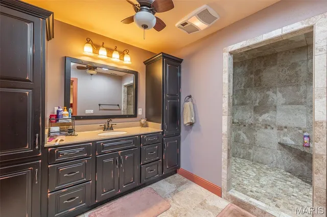 $549,000 | 5705 Lake Front Drive, Poplar Bluff, MO 63901