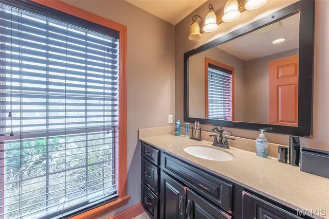 $549,000 | 5705 Lake Front Drive, Poplar Bluff, MO 63901