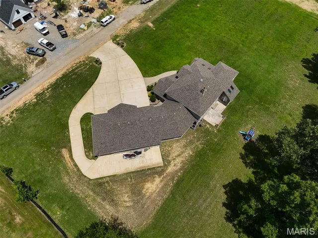 $549,000 | 5705 Lake Front Drive, Poplar Bluff, MO 63901