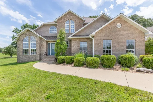 $549,000 | 5705 Lake Front Drive, Poplar Bluff, MO 63901