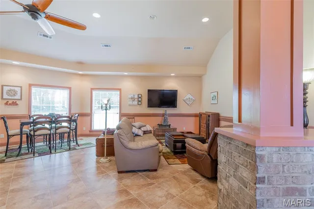 $549,000 | 5705 Lake Front Drive, Poplar Bluff, MO 63901