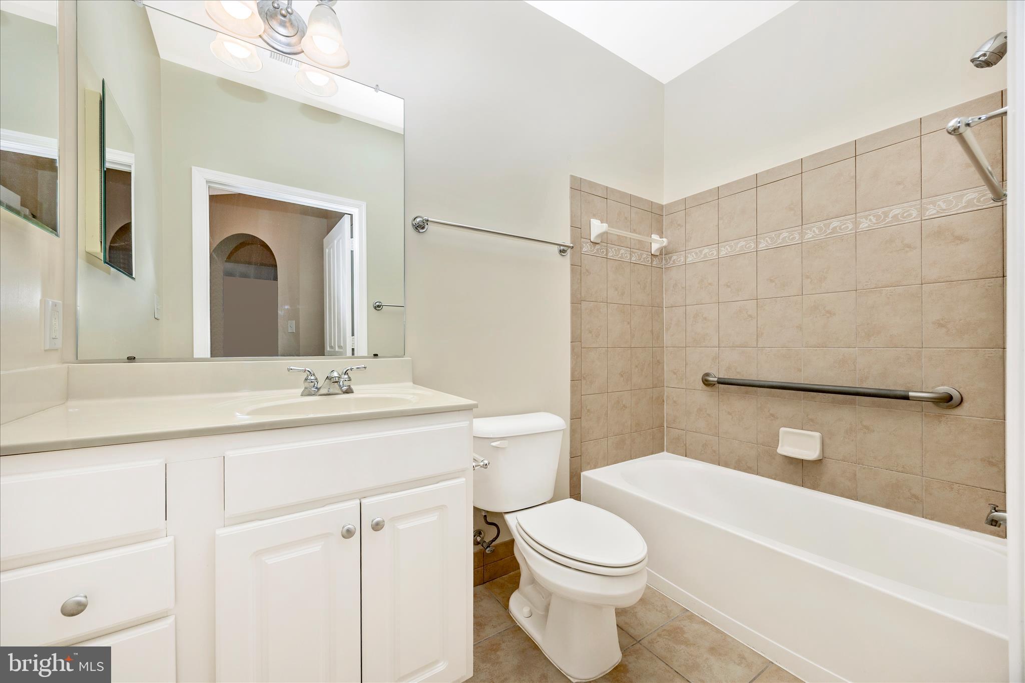 2250 Bear Den Road, Unit 207 Frederick, MD 21701 - Photo 18 of 32 Hall Bath
