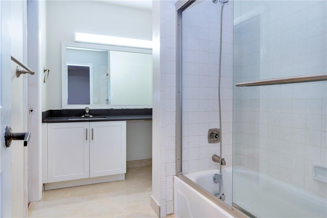 375 Canal Point North, Unit 1020 Delray Beach, FL 33444 - Photo 9 of 22 Photo 9