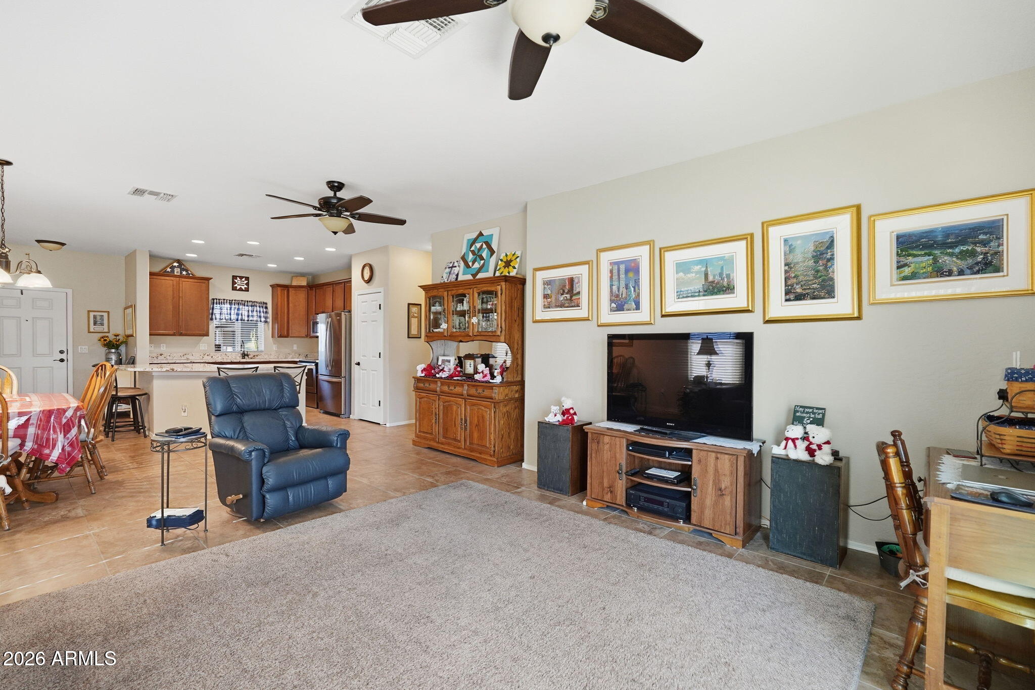 2101 South Meridian Road, Unit 164 Apache Junction, AZ 85120 - Photo 5 of 29 a view of a livingroom with workspace and a window
