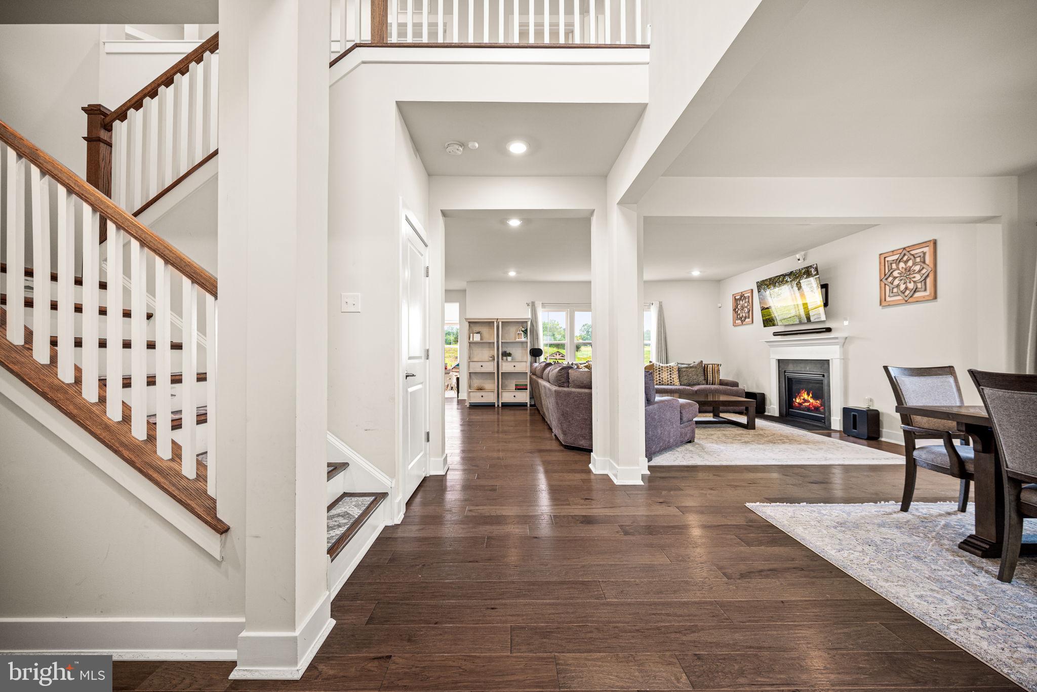 131 Violet Way Spring City, PA 19475 - Photo 6 of 60 Foyer