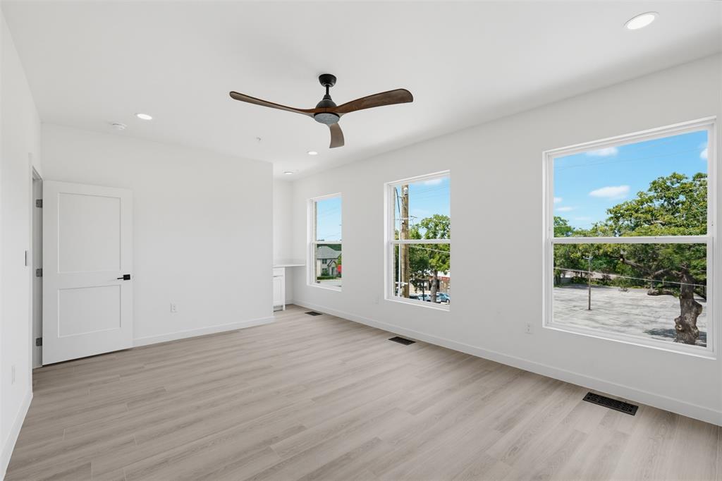 516 South O Connor Road Irving, TX 75060 - Photo 12 of 23