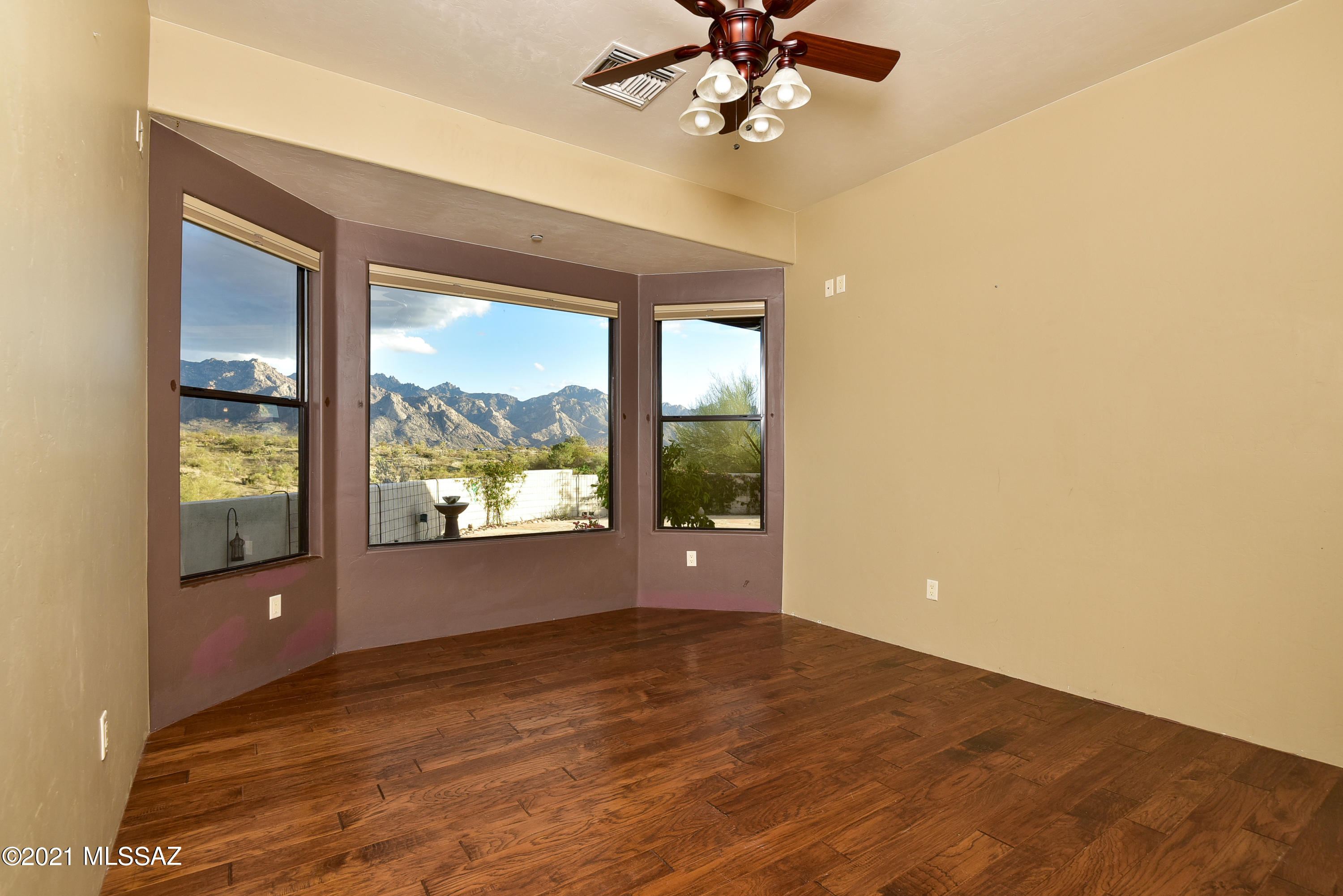 15021 North Swan Road Tucson, AZ 85739 - Photo 22 of 44 Gallery Image 22