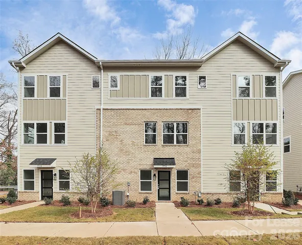 $1,680 | 3956 Hager Drive, Charlotte, NC 28208