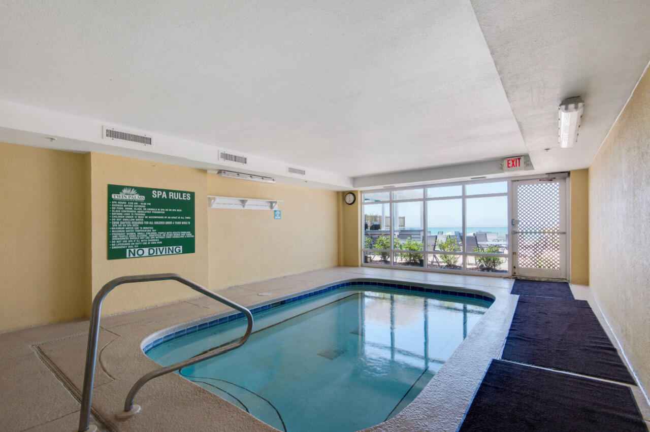 10519 Front Beach Road, Unit 1802B Panama City Beach, FL 32408 - Photo 29 of 32 Indoor Spa
