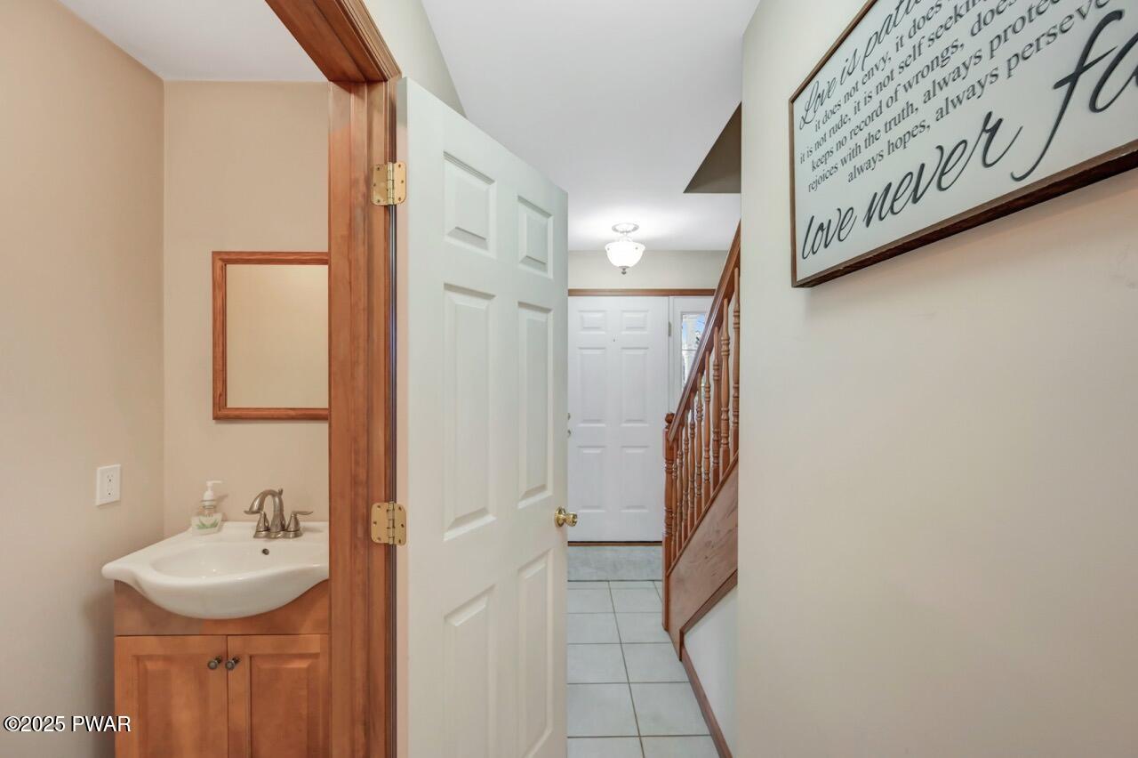 186 Murnin Road Lake Ariel, PA 18436 - Photo 38 of 81