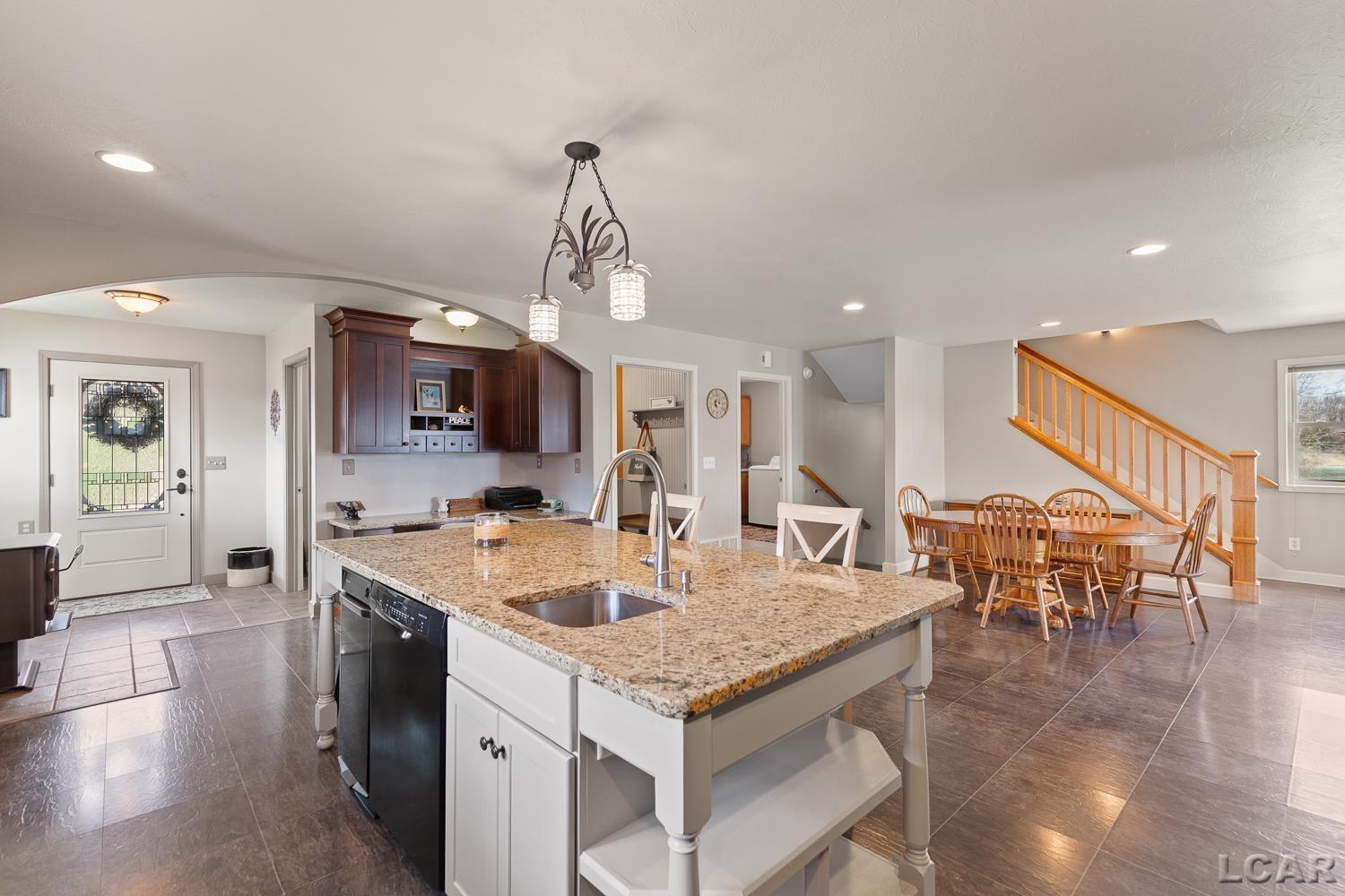 144 Washington Lake Road Brooklyn, MI 49230 - Photo 9 of 71