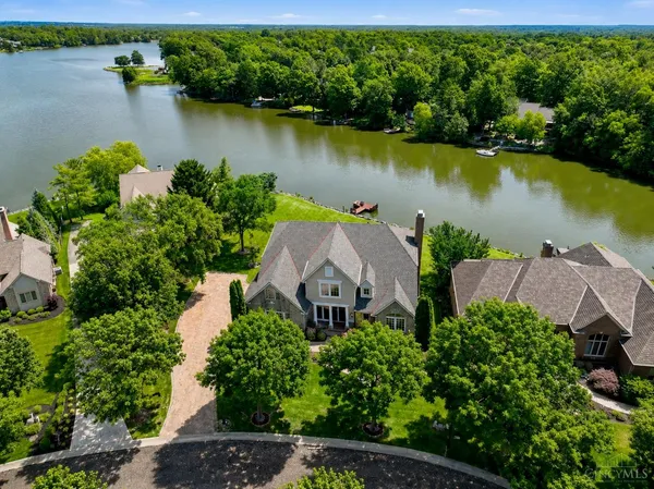 $1,300,000 | 8530 Cornetts Cove, Maineville, OH 45039
