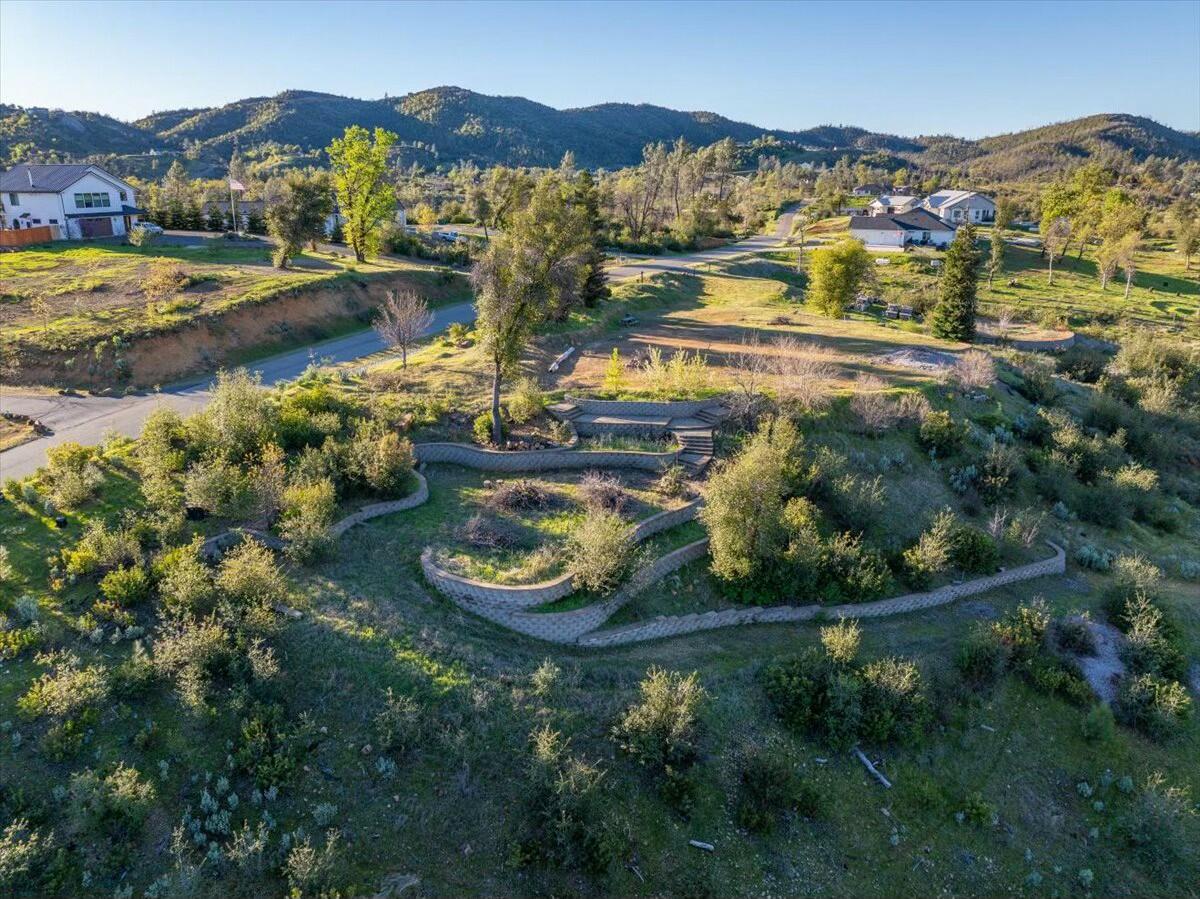 10080 Tilton Mine Road Redding, CA 96001 - Photo 1 of 9 tempImagesJ0DGe