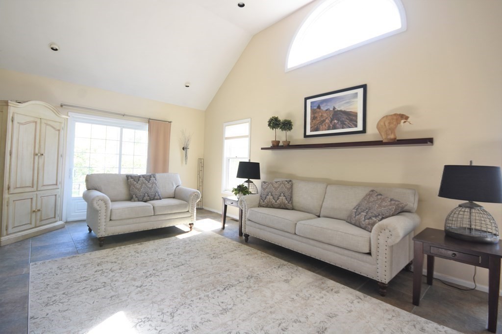 134 Haverhill Road Amesbury, MA 01913 - Photo 8 of 42