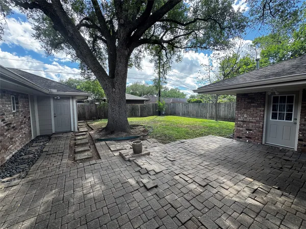 $469,000 | 4501 Waycross Drive, Houston, TX 77035